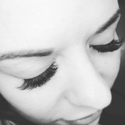 M Lash Bar
