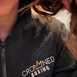 Crowned Boxing