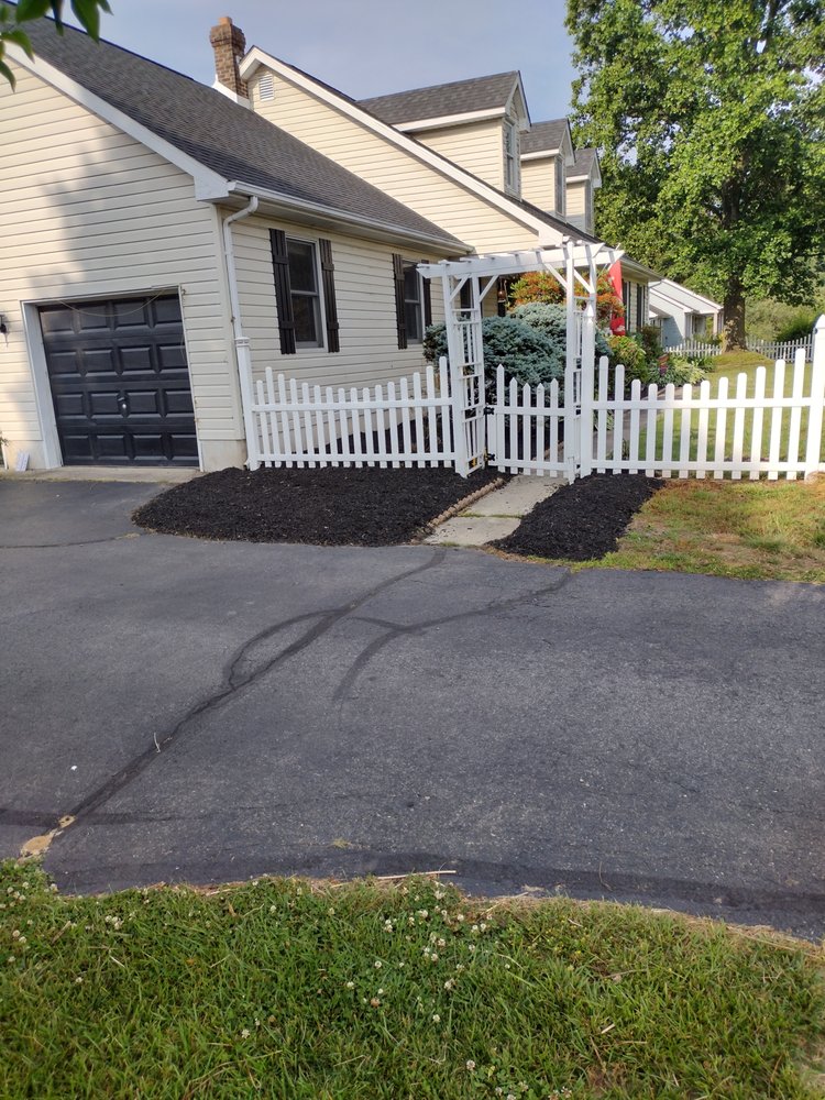 Everlasting Impressions Lawn Care and Landscaping - tree service in Newark, DE