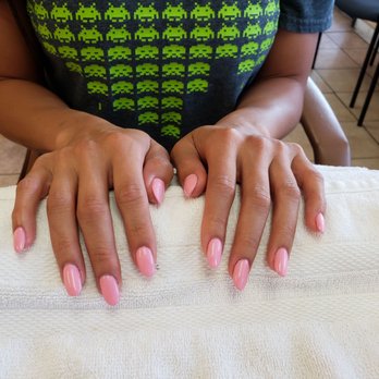 Blue Harbor Nails and Spa - This place makes you feel special and Tina does a great job on acrylic fills. - Nail Salons Near Me - Shoreline, Washington