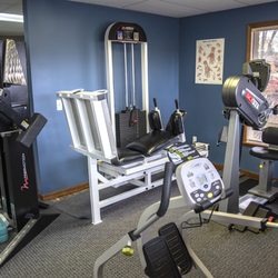 Team Rehabilitation Physical Therapy - Cardio and exercise machines