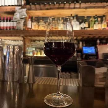 Lil Ba-Ba-Reeba! - House Red & White Wine - Seafood Near Me - Chicago, Illinois Lil Ba-Ba-Reeba! - House Red & White Wine - Seafood Near Me - Chicago, Illinois