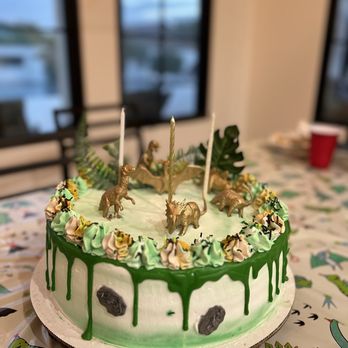 Lisa's Rum Cake - Bakeries Near Me - Gilbert, Arizona