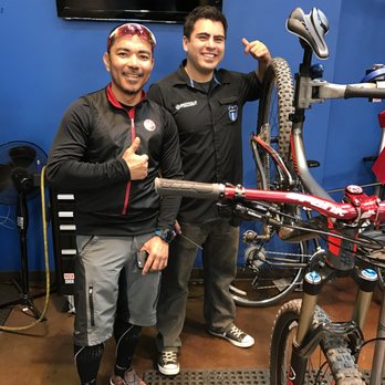 Bicycle Warehouse - BW Team helping our guests! - Bikes Near Me - Chula Vista, California Bicycle Warehouse - BW Team helping our guests! - Bikes Near Me - Chula Vista, California