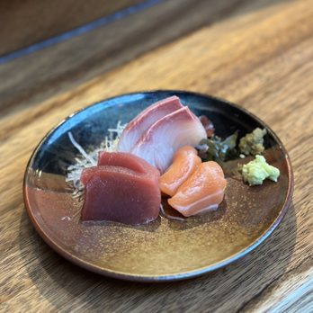 Mr Omakase - Sushi Bars Near Me - Miami, Florida