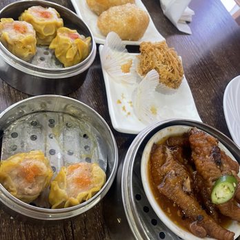 Dim Sumlicious - Soggy chicken feet, tasteless sui mai, fried taro and mochi meat filling. All so disgusting and disappointing. - Dim Sum Near Me - Las Vegas, Nevada Dim Sumlicious - Soggy chicken feet, tasteless sui mai, fried taro and mochi meat filling. All so disgusting and disappointing. - Dim Sum Near Me - Las Vegas, Nevada