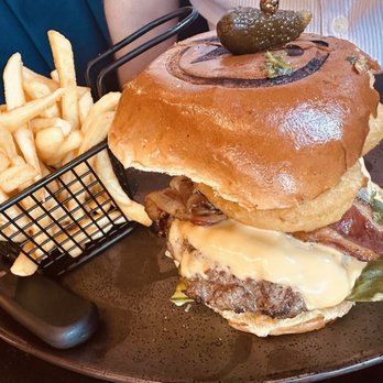 Velvet - Velvet Burger - New American Near Me - Laureldale, Pennsylvania Velvet - Velvet Burger - New American Near Me - Laureldale, Pennsylvania