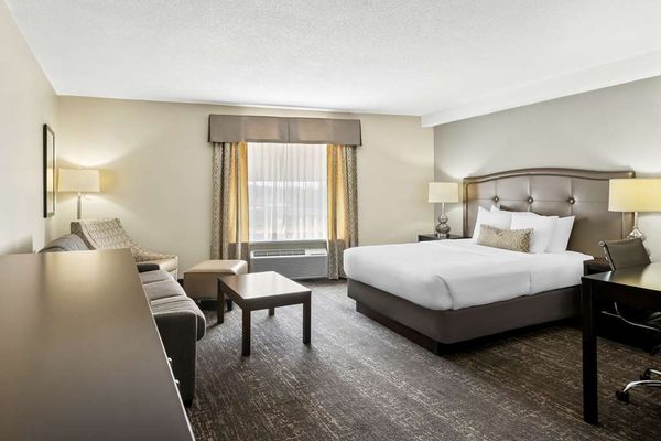 Best Western Swan Castle Inn by null