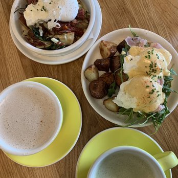 Cornell Farm Cafe - Corned Beef Hash & Smoked Ham Eggs Benedict Matcha Oat Milk Latte & Chai Oat Milk Latte - Cafes Near Me - Portland, Oregon Cornell Farm Cafe - Corned Beef Hash & Smoked Ham Eggs Benedict Matcha Oat Milk Latte & Chai Oat Milk Latte - Cafes Near Me - Portland, Oregon