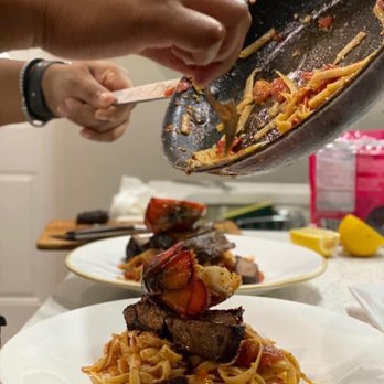 Dream Street Cuisine - Food Trucks Near Me - Baltimore, Maryland