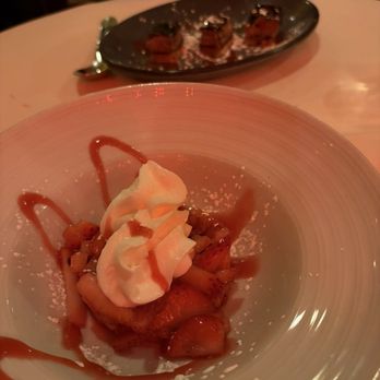 La Voile - French Near Me - Boston, Massachusetts