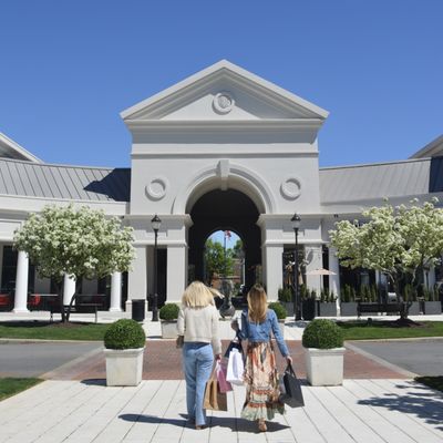 Phillips Place by null