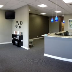 Bessmer Chiropractic PC - Front desk and waiting area