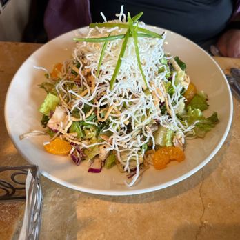 The Cheesecake Factory - Lunch sized Chinese Chicken Salad - Desserts Near Me - North York, Ontario