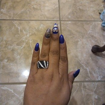 Duke's Nails & Spa - Nail Salons Near Me - Beaumont, California