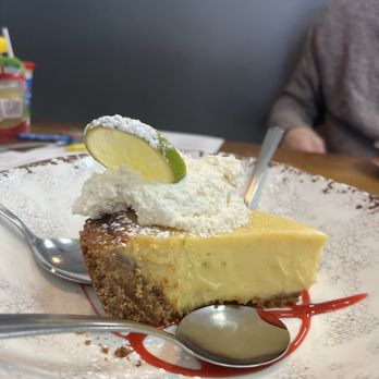 Ragin' Reef - Key lime cheesecake - Seafood Near Me - Frederick, Maryland