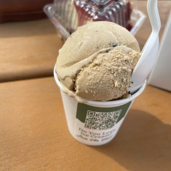 Wright's Dairy Farm & Bakery - Coffee Oreo mini ice cream - Bakeries Near Me - North Smithfield, Rhode Island Wright's Dairy Farm & Bakery - Coffee Oreo mini ice cream - Bakeries Near Me - North Smithfield, Rhode Island