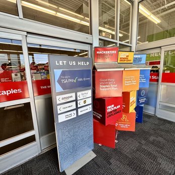 Staples - Aug 3, 2023 - Printing Services Near Me - San Diego, California