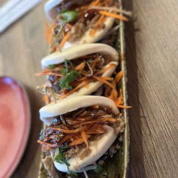 Smack Noodle - Fluffy and cushy Smack Buns (gua baos) - Ramen Near Me - Maynard, Massachusetts Smack Noodle - Fluffy and cushy Smack Buns (gua baos) - Ramen Near Me - Maynard, Massachusetts