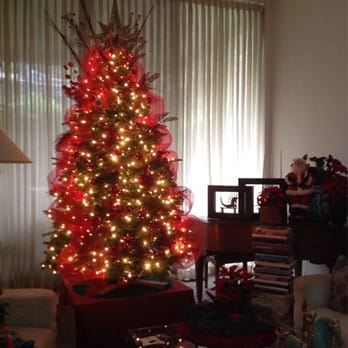 Moskatels - Almost done, still have to finish putting the Christmas balls on the tree - Arts & Crafts Near Me - Los Angeles, California