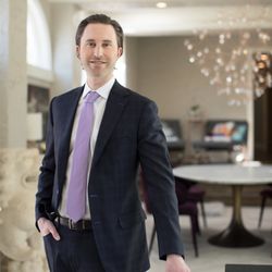 Brian C Reuben, MD - Board-Certified Plastic Surgeon: Dr. Brian C. Reuben