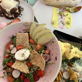 Brunch & Cake - Breakfast & Brunch Near Me - Barcelona, B Brunch & Cake - Breakfast & Brunch Near Me - Barcelona, B