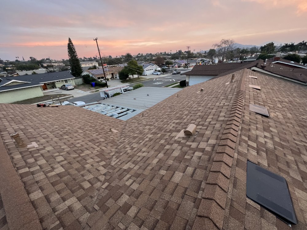 Slide of EZ Solar & Roofing