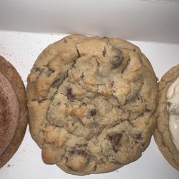 Milk Chocolate Chip Cookie
