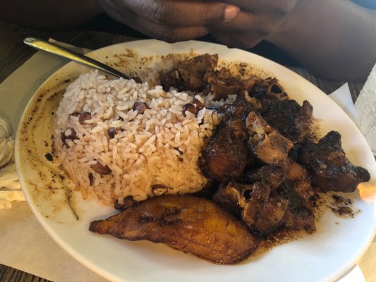 Aunt I’s Jamaican Restaurant by null