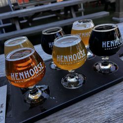 HenHouse Brewing Company - Flights!