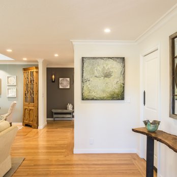 Renovation Design - Natural materials in entryway - Interior Design Near Me - Redwood City, California Renovation Design - Natural materials in entryway - Interior Design Near Me - Redwood City, California