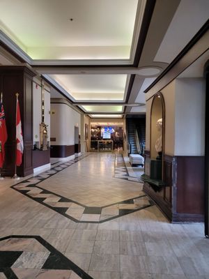 Lord Elgin Hotel by null