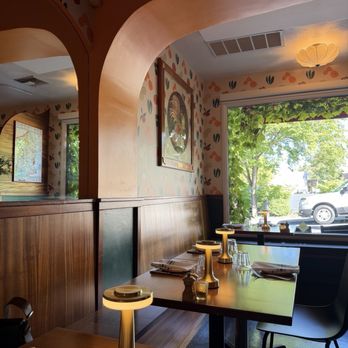 Cocorico - Cocktail Bars Near Me - Ashland, Oregon