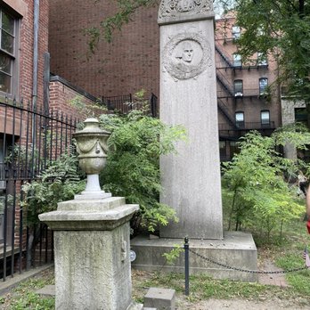 Granary Burying Ground - Photo 9: Granary Burying Ground - Funeral Services & Cemeteries Near Me - Boston, Massachusetts Granary Burying Ground - Photo 9: Granary Burying Ground - Funeral Services & Cemeteries Near Me - Boston, Massachusetts