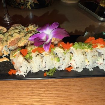 Oni - Godzilla roll and la flama blanca roll - Izakaya Near Me - Saint Louis, Missouri Oni - Godzilla roll and la flama blanca roll - Izakaya Near Me - Saint Louis, Missouri
