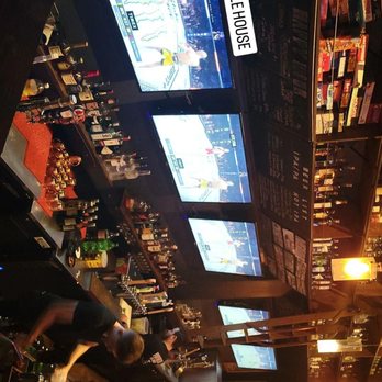 Founders Ale House - UFC Fight Night - New American Near Me - Los Angeles, California