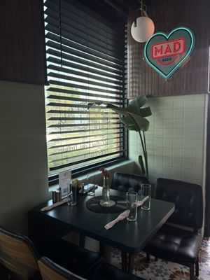 Mad Radio Miami by null