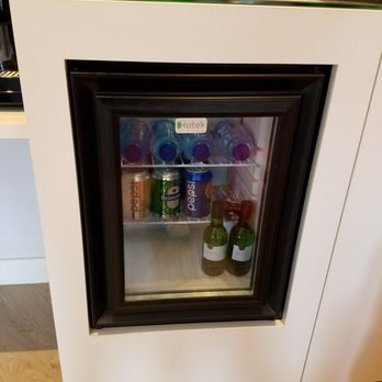 Hotel Amsterdam - Minibar - Hotels Near Me - Amsterdam, New Hampshire