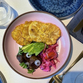 kann - Twice cooked pork - Caribbean Near Me - Portland, Oregon kann - Twice cooked pork - Caribbean Near Me - Portland, Oregon