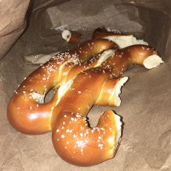 Philly Pretzel Factory - October '16