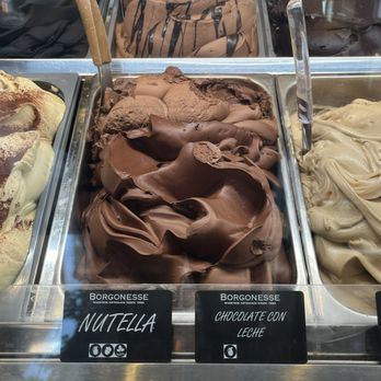 Borgonese - Gelato - Desserts Near Me - Alicante, A