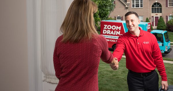 Zoom Drain Logo
