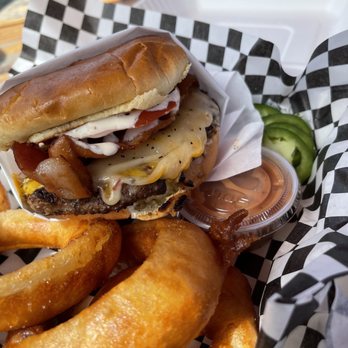 Skagit Valley Burgers Express - Jalapeño ranch burger with jalapeño on the side and the bomb sauce - Burgers Near Me - Sedro-Woolley, Washington