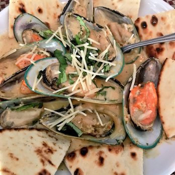 District 7 Grill - Delicious mussels! - Breakfast & Brunch Near Me - Houston, Texas