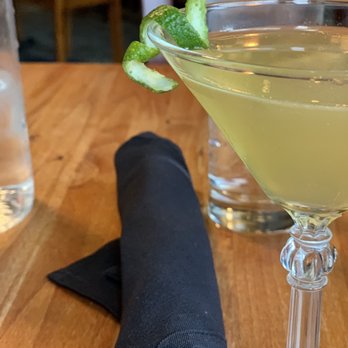 The Gryphon - Make A Splash~~~('The Matriarch') W/ Chamomile Tito's, St. Germaine & A Few Other Things)...Good- Actually - New American Near Me - Burlington, Vermont