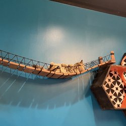 Catfeine - Cute cat bridge