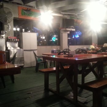 Whiteys Fish Camp - Outside seating area - Seafood Near Me - Fleming Island, Florida