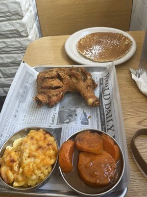 The World Famous Florida Avenue Grill by null