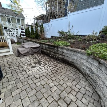 J&N Landscaping Solutions - Exterior and Garden Bed Cleanup - Lawn Services Near Me J&N Landscaping Solutions - Exterior and Garden Bed Cleanup - Lawn Services Near Me