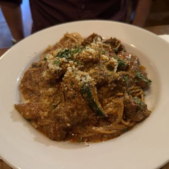 PASTA e PASTA by Allegro - beef ragu sauce spaghetti - Italian Near Me - Los Angeles, California PASTA e PASTA by Allegro - beef ragu sauce spaghetti - Italian Near Me - Los Angeles, California